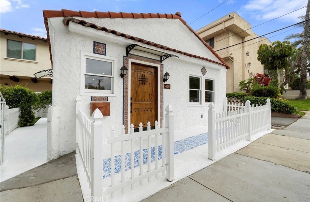 For Lease 501 Avenue B, Unit C Redondo Beach California 90277